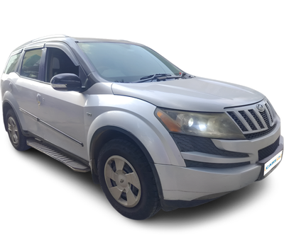 Mahindra XUV500-img